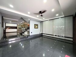 Apollo Gardens (D16), Terrace #581688441